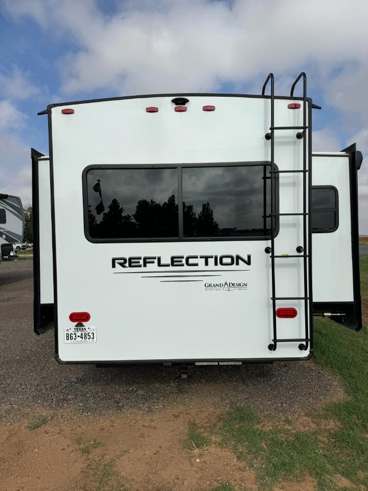 Grand Design Reflection 337RLS 2023