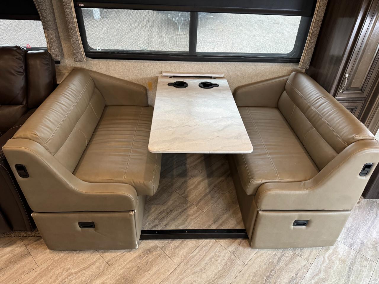 Holiday Rambler Vacationer  2019