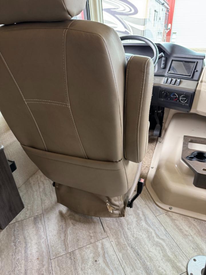 Holiday Rambler Vacationer  2019