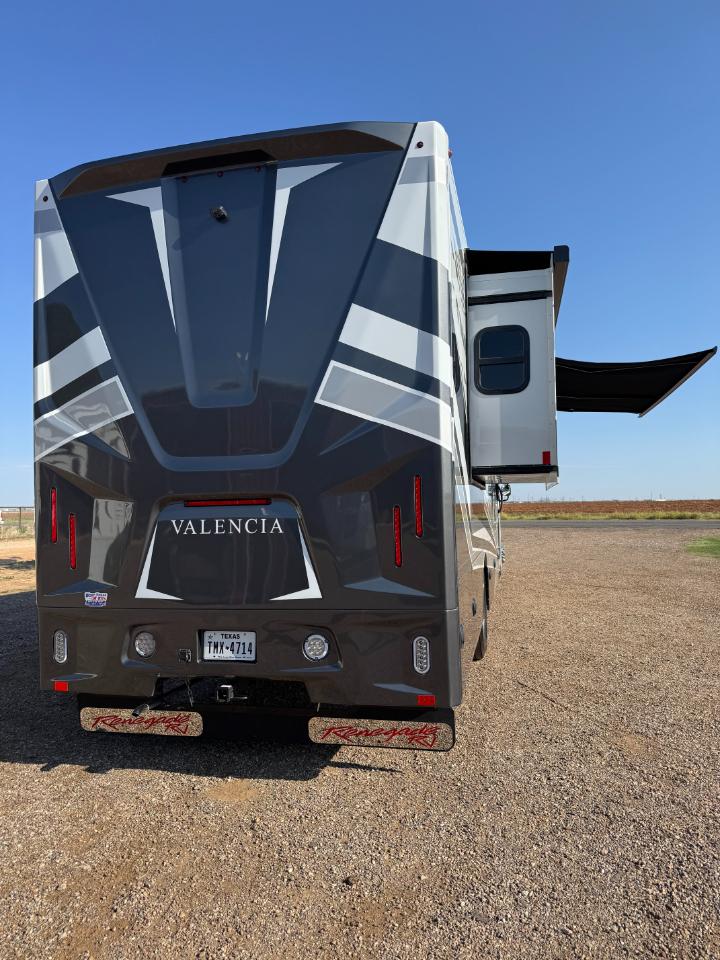 Renegade Motorcoach  2024