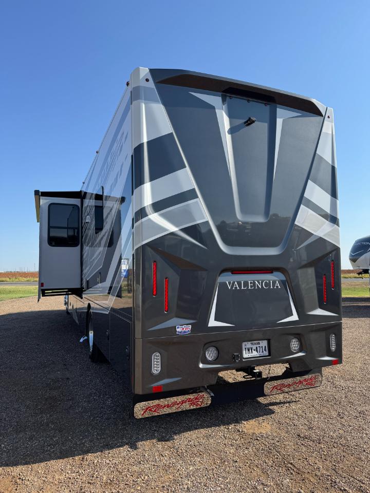 Renegade Motorcoach  2024
