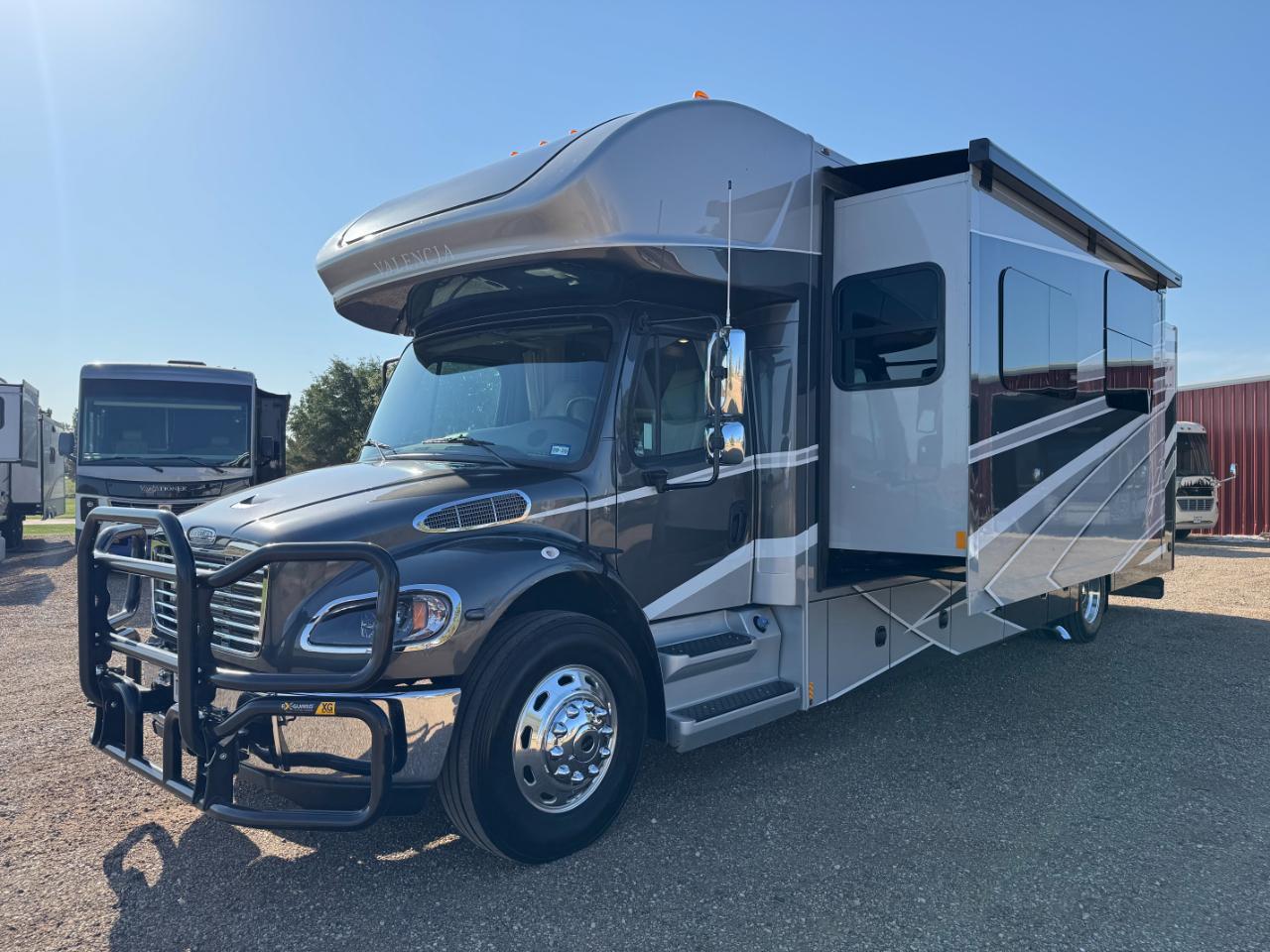 Renegade Motorcoach  2024