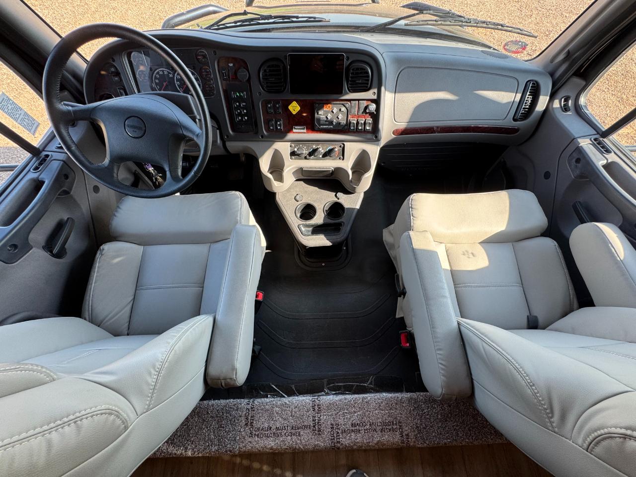 Renegade Motorcoach  2024