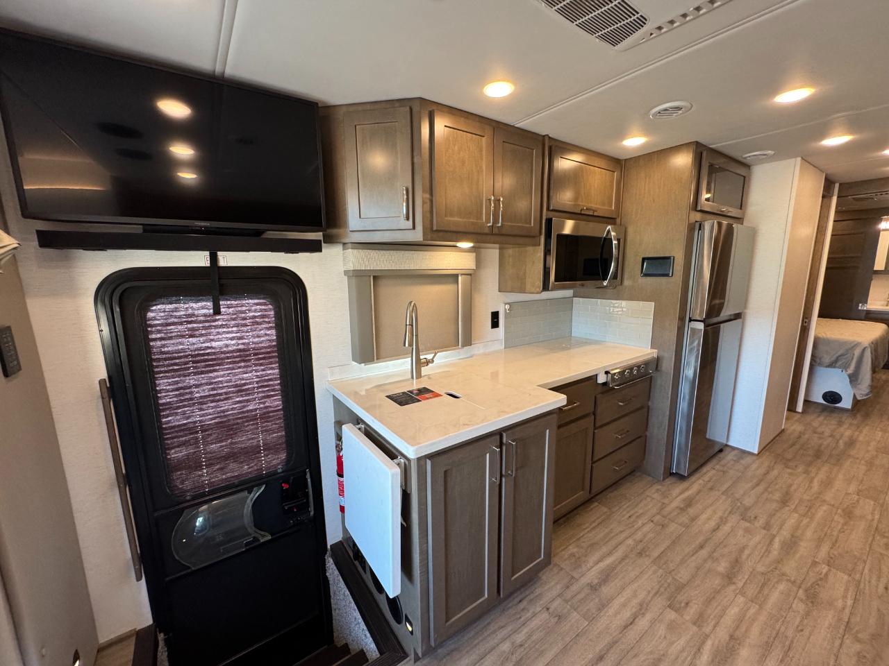 Renegade Motorcoach  2024