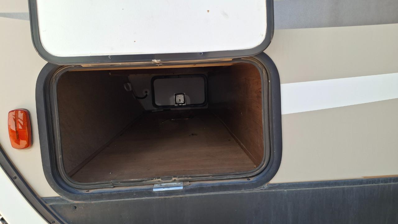 Coachmen Freedom Express  2017
