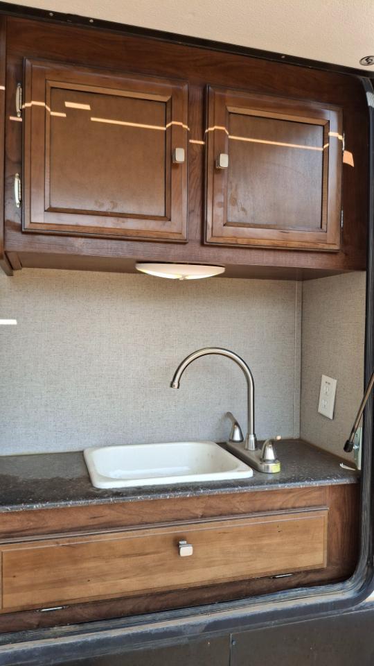 Coachmen Freedom Express  2017