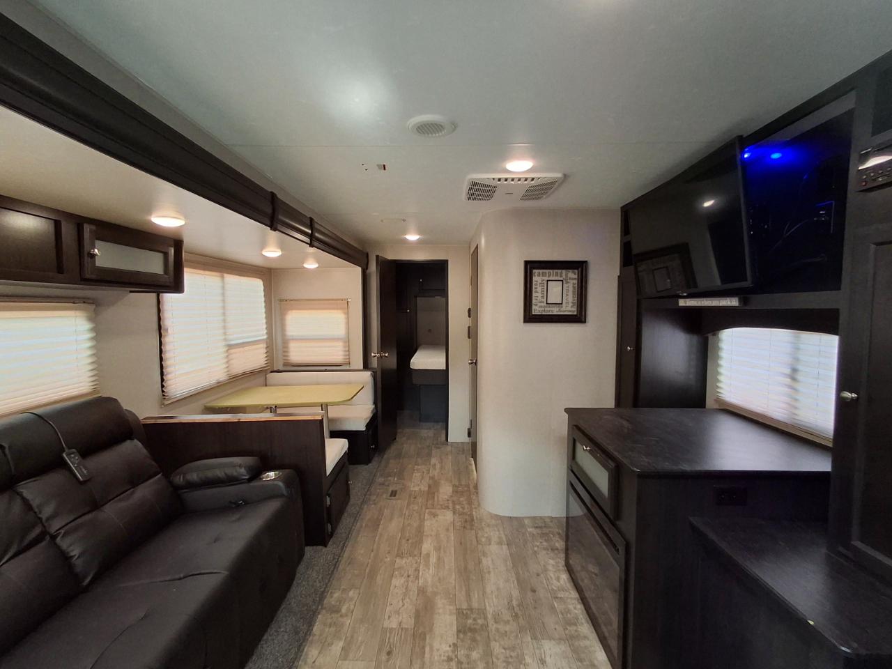 Venture RV Sporttrek  2019