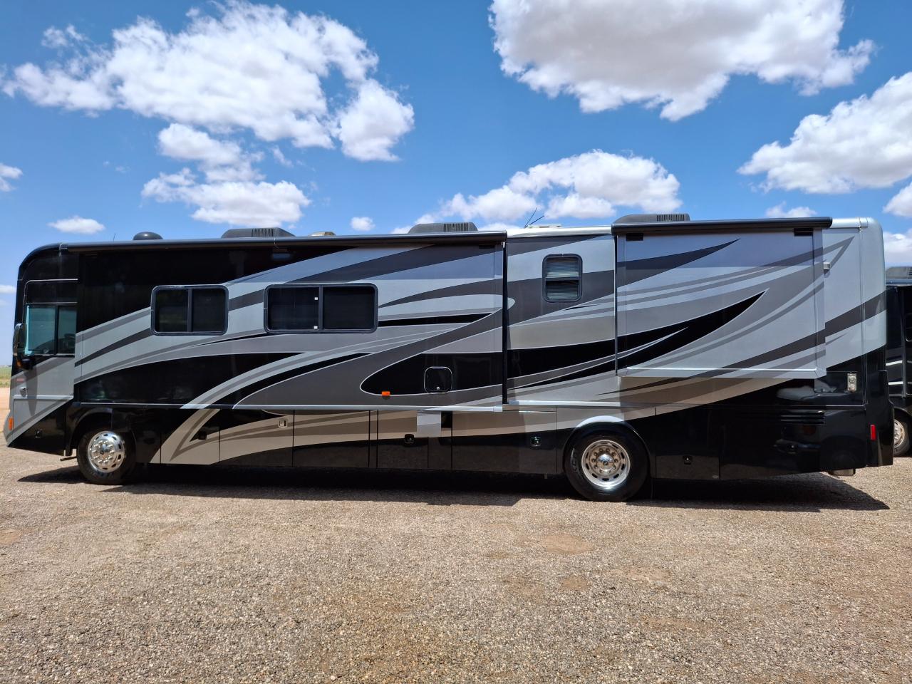 Winnebago Journey  2011