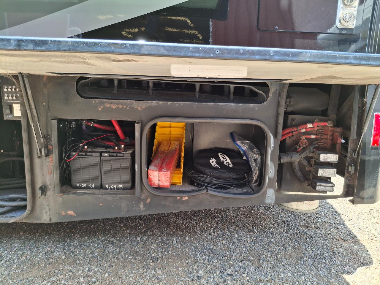 Winnebago Journey  2011