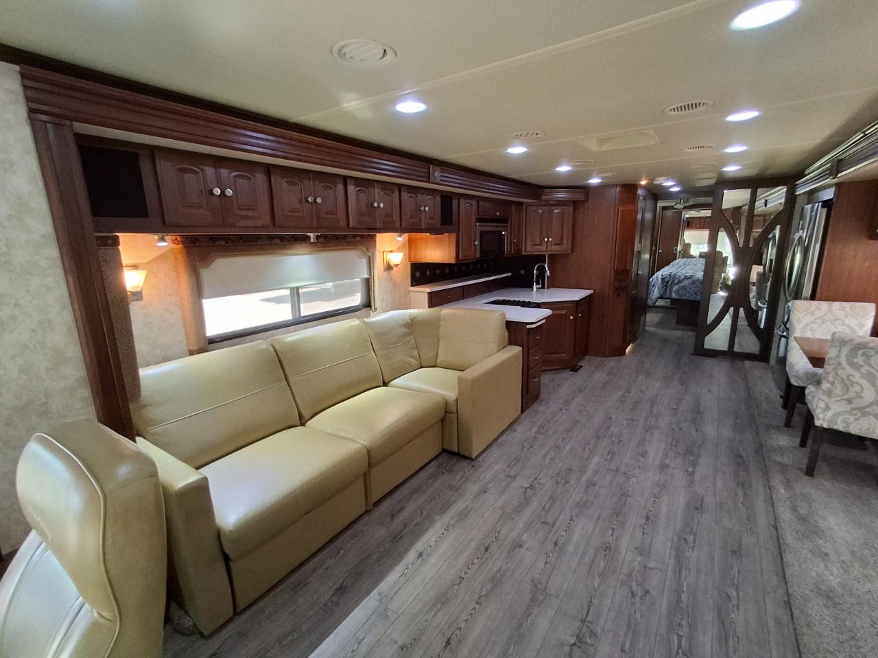 Winnebago Journey  2011