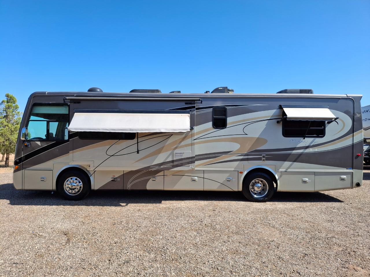 Tiffin Motorhomes Breeze  2012