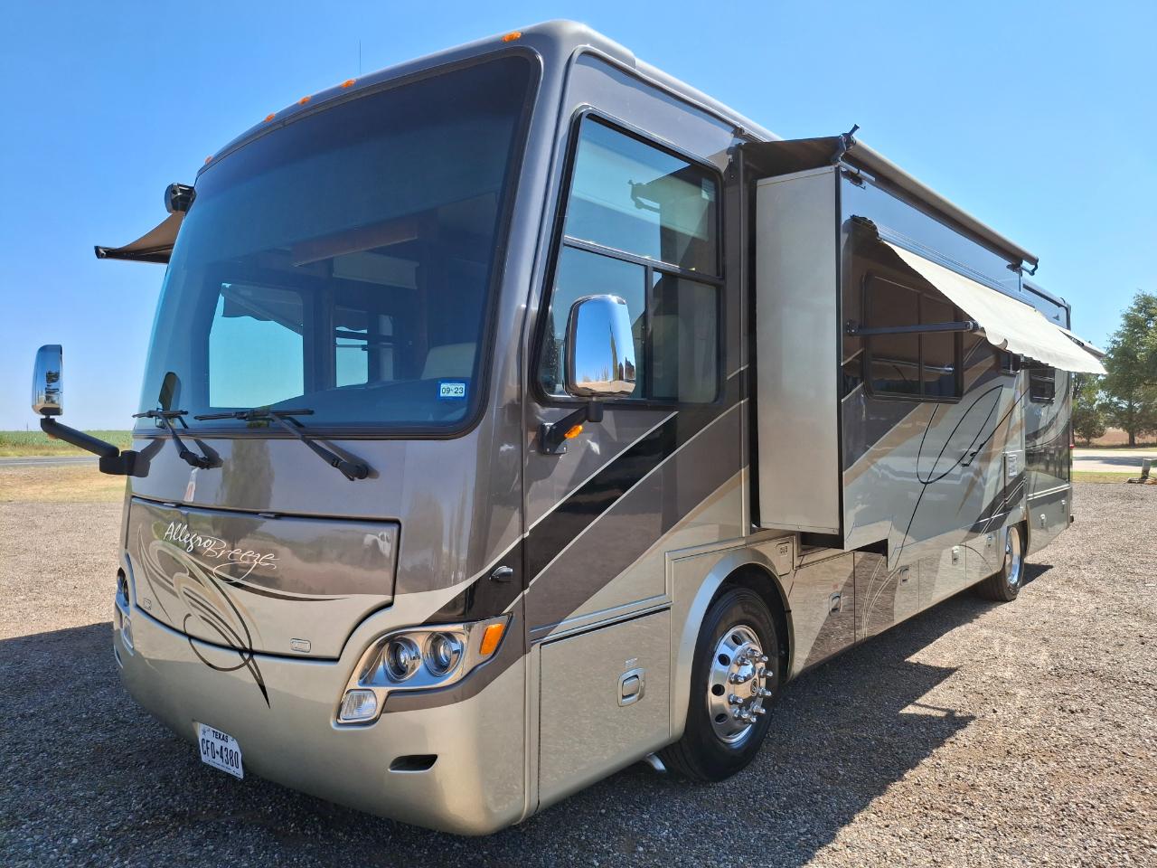 Tiffin Motorhomes Breeze  2012