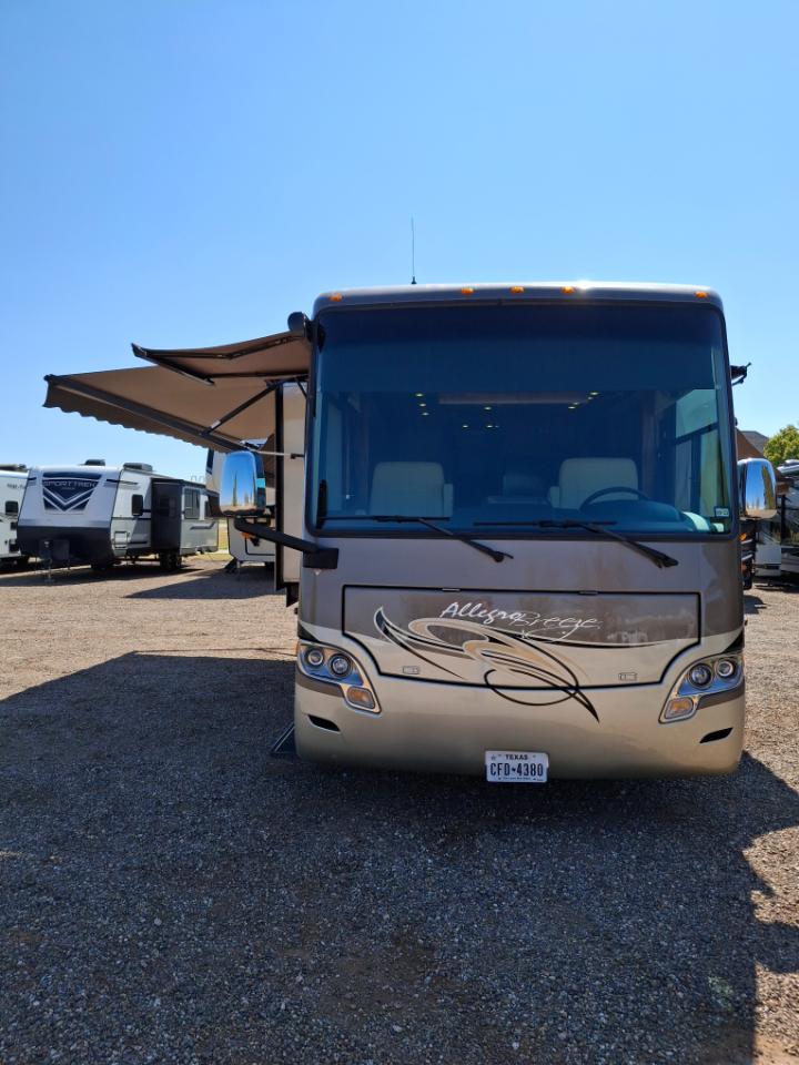 Tiffin Motorhomes Breeze  2012