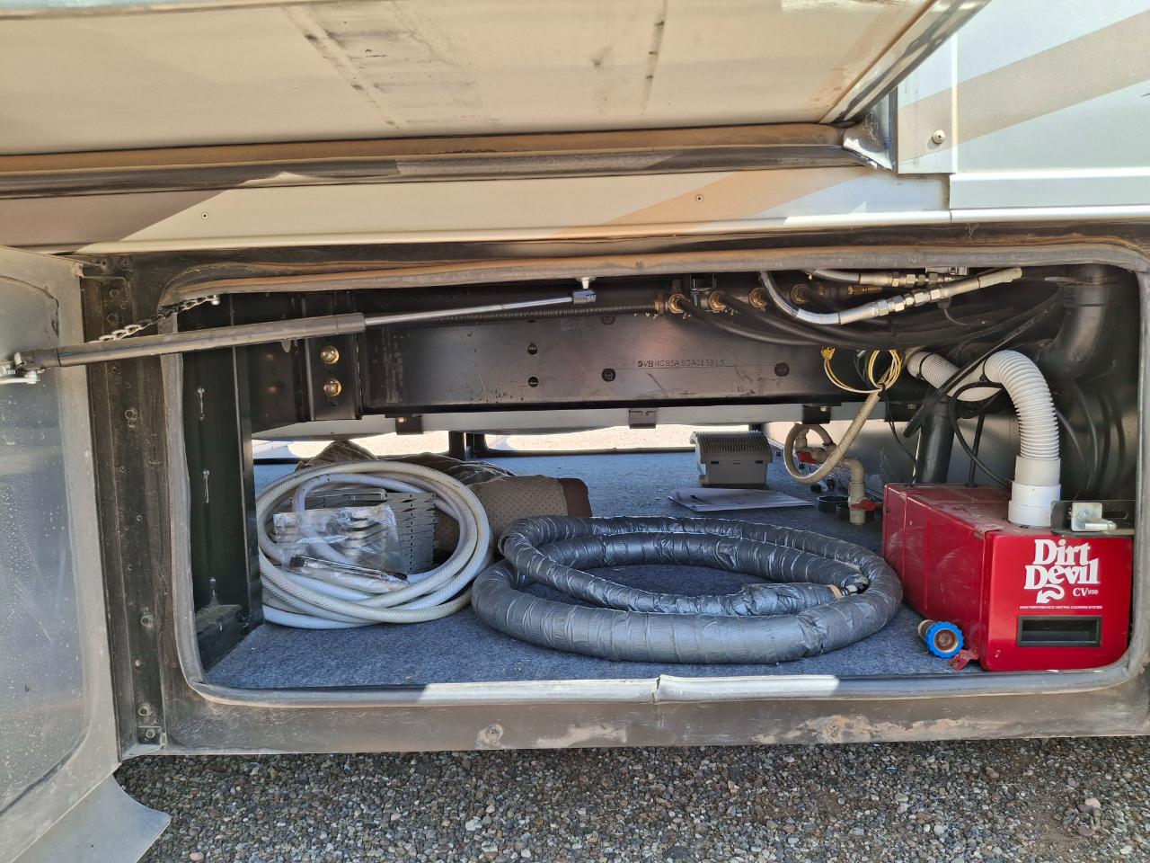 Tiffin Motorhomes Breeze  2012