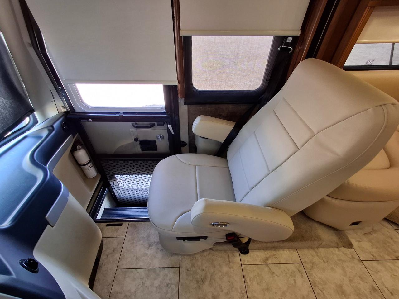 Tiffin Motorhomes Breeze  2012