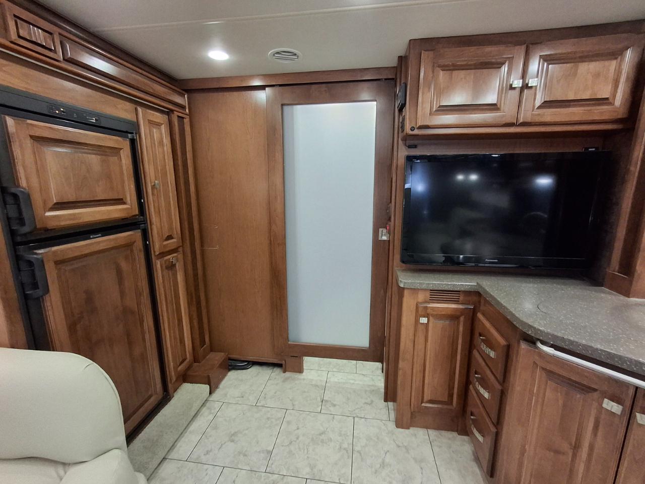 Tiffin Motorhomes Breeze  2012