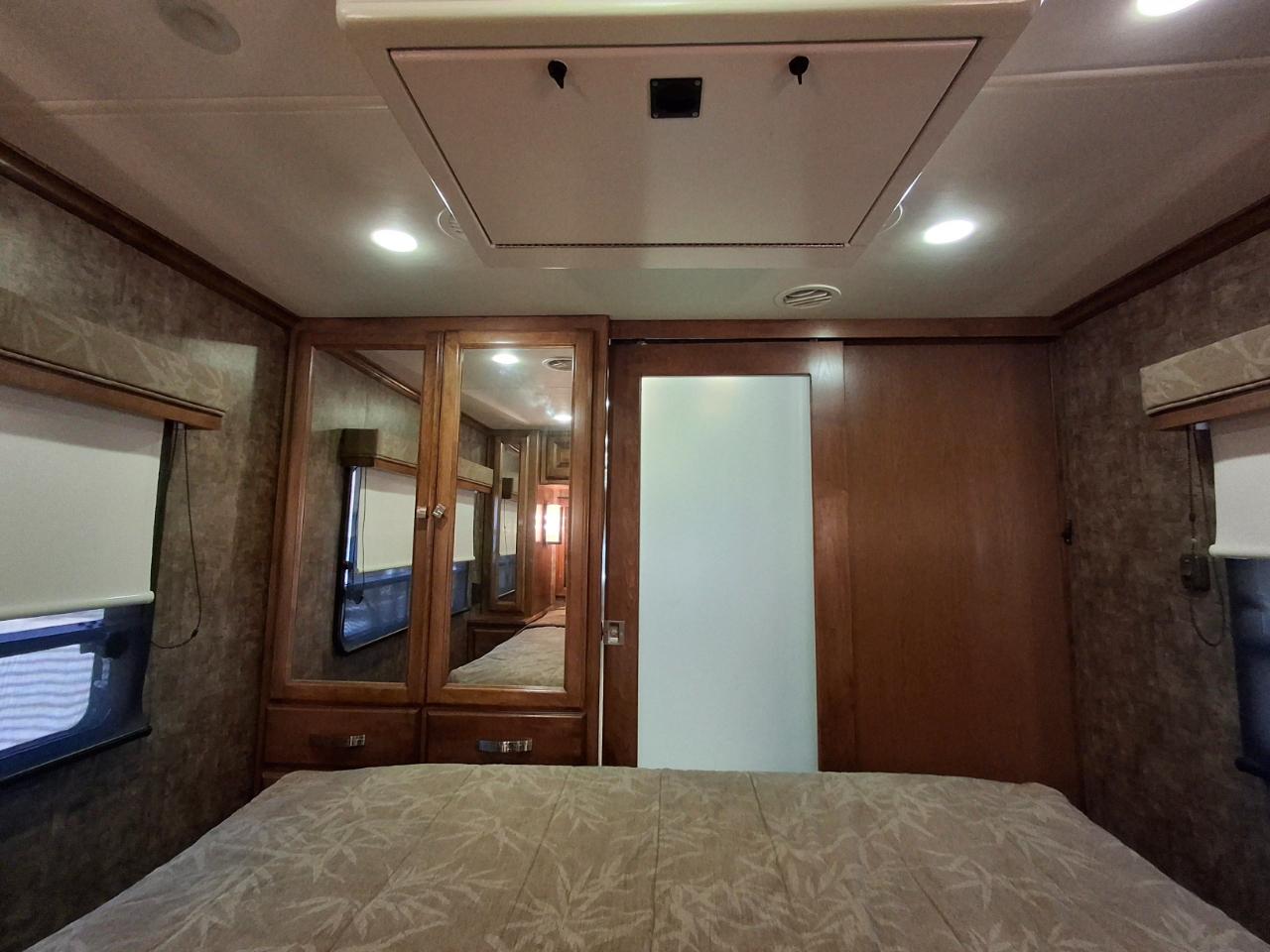 Tiffin Motorhomes Breeze  2012