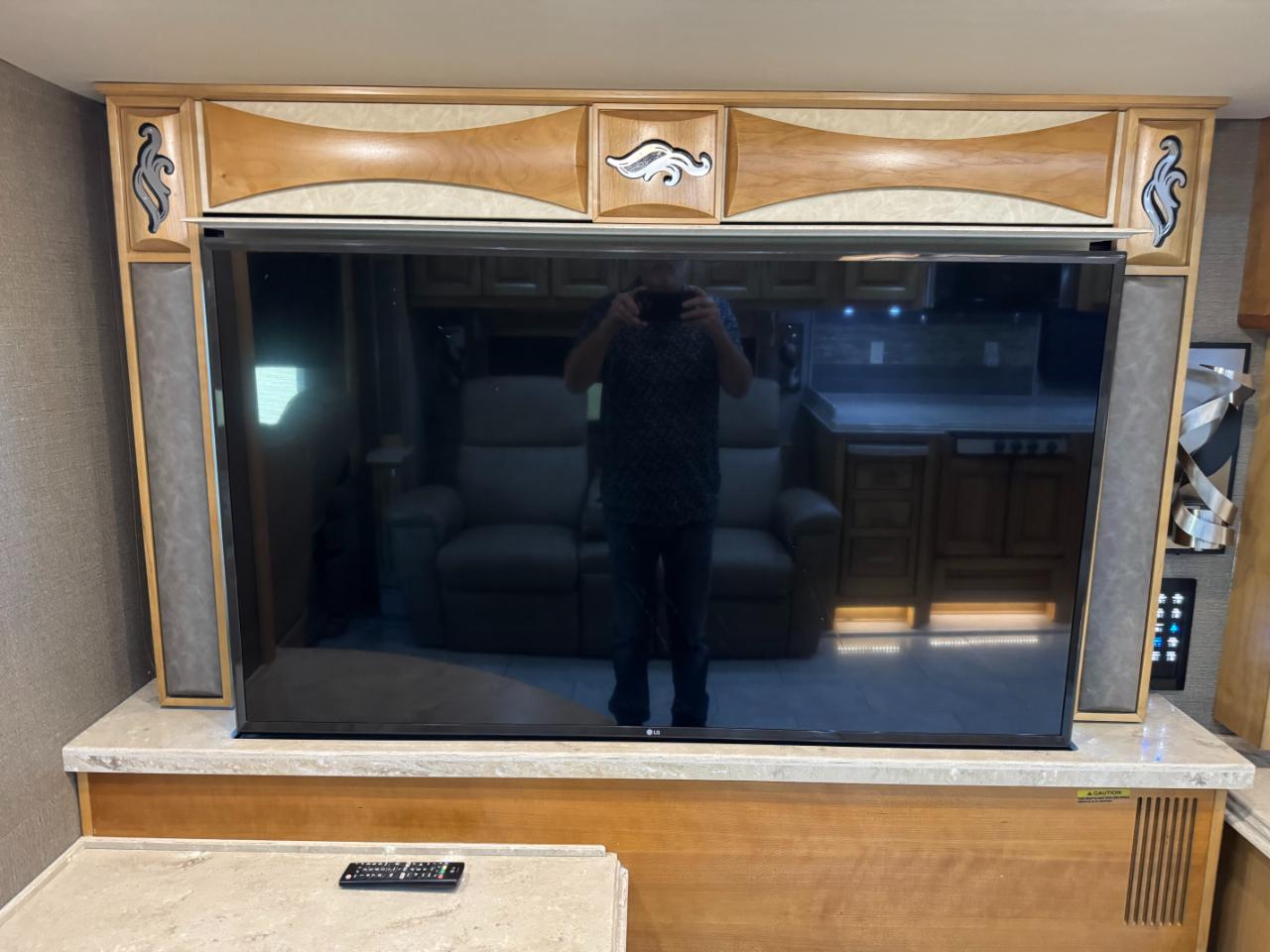 Tiffin Motorhomes Phaeton  2018
