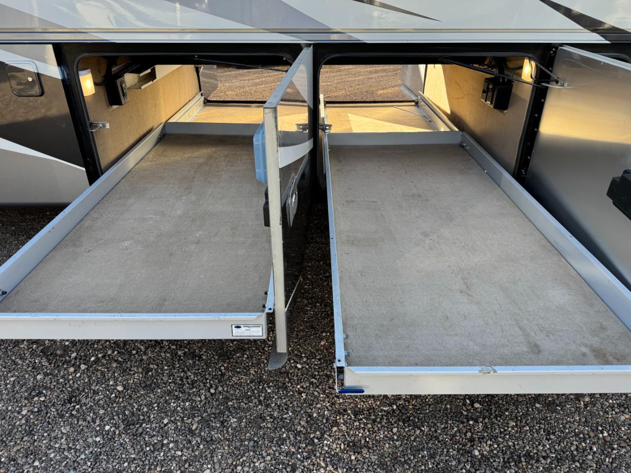 Tiffin Motorhomes Phaeton  2018