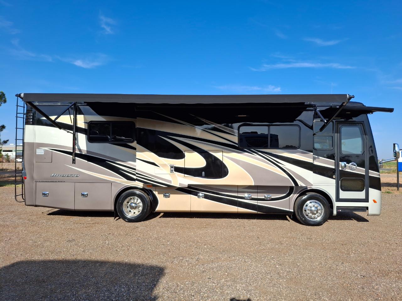 Tiffin Motorhomes Breeze  2018