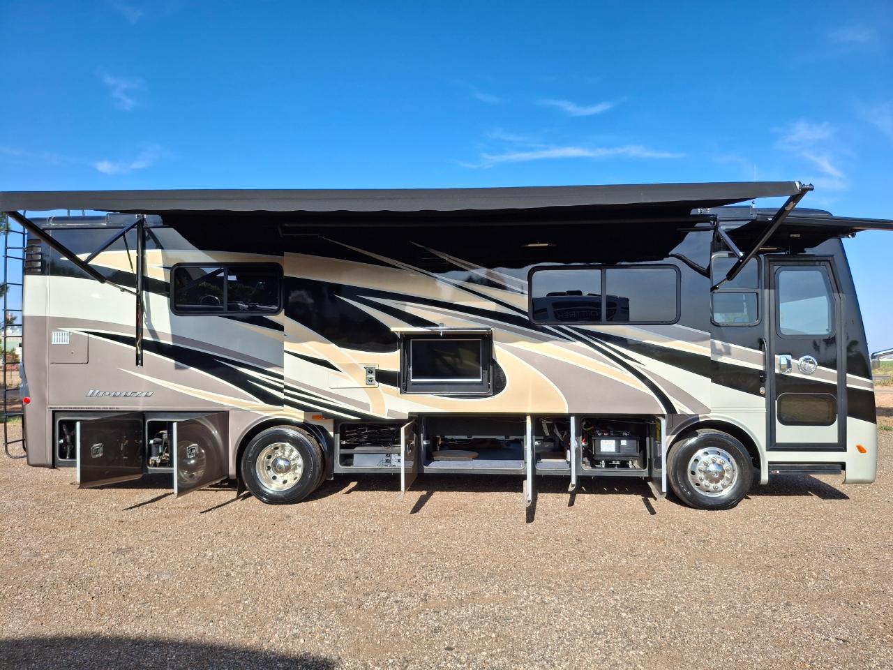 Tiffin Motorhomes Breeze  2018