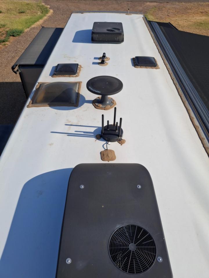 Tiffin Motorhomes Breeze  2018