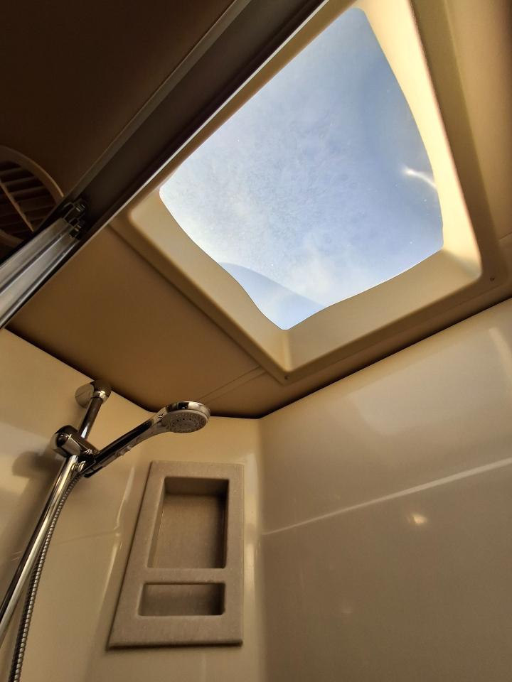 Tiffin Motorhomes Breeze  2018