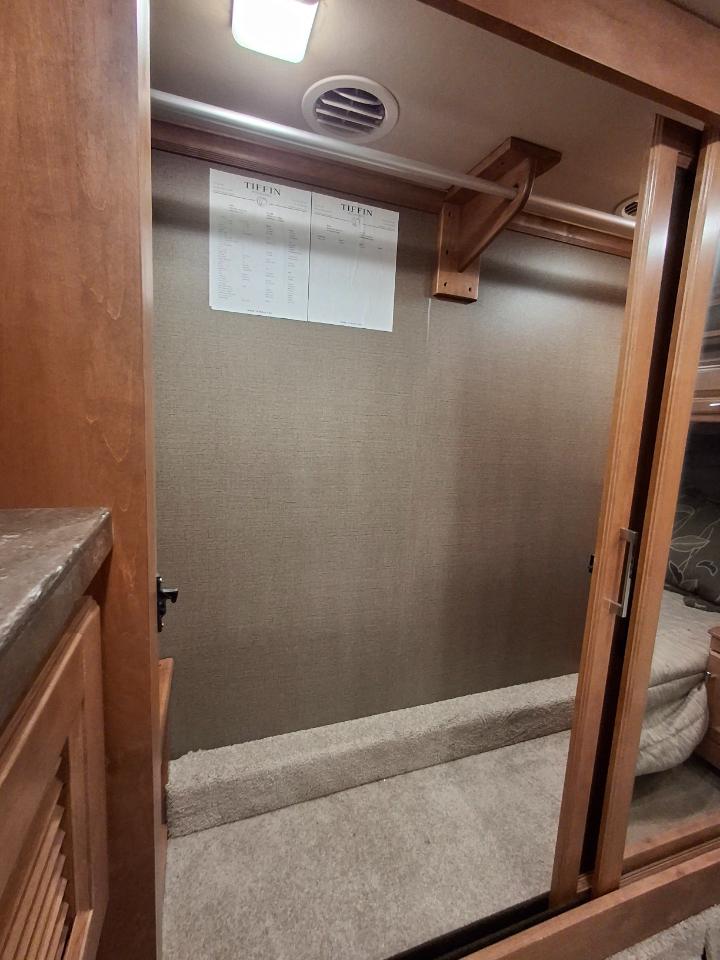 Tiffin Motorhomes Breeze  2018