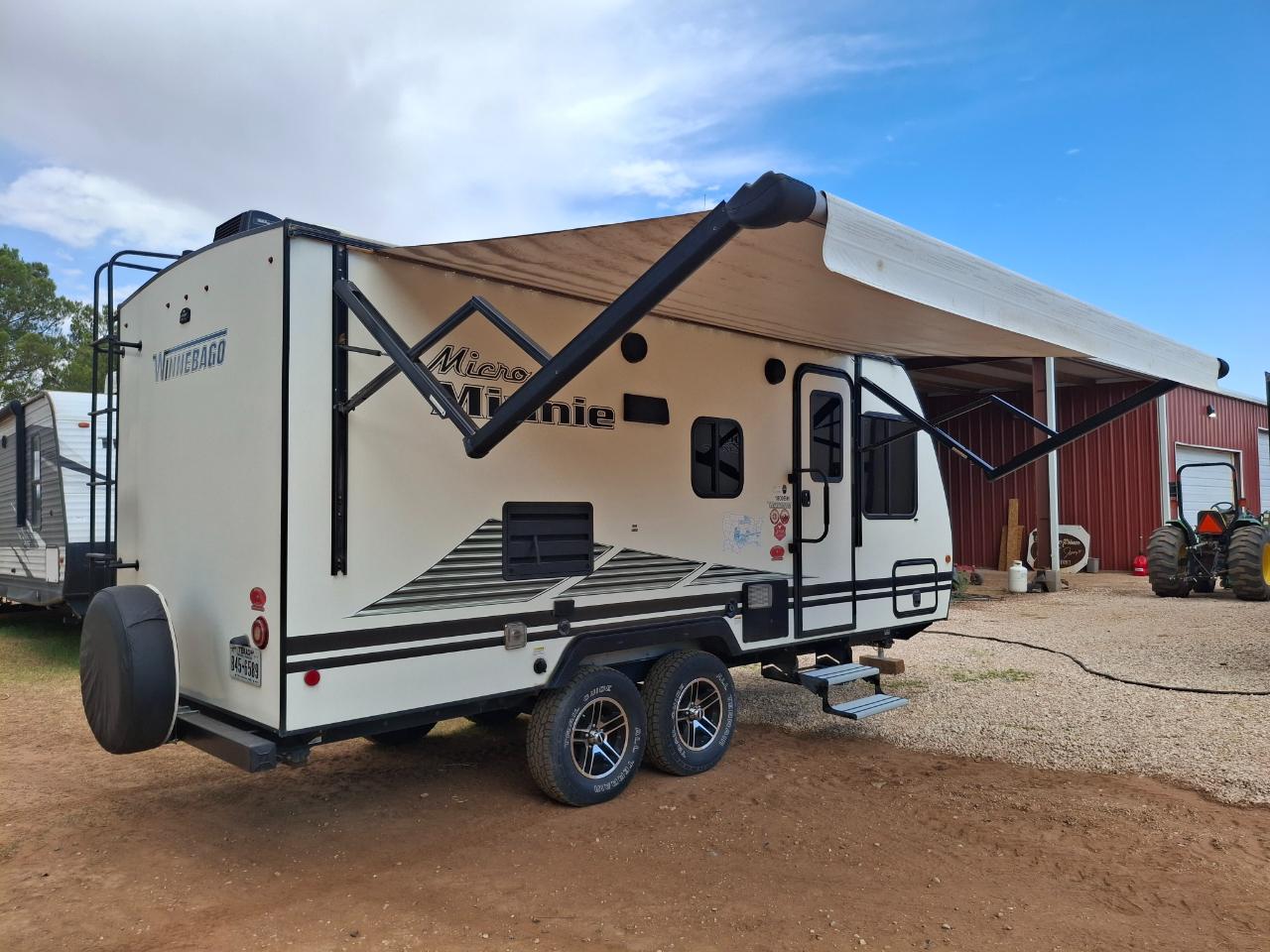 Winnebago Micro Minnie  2021