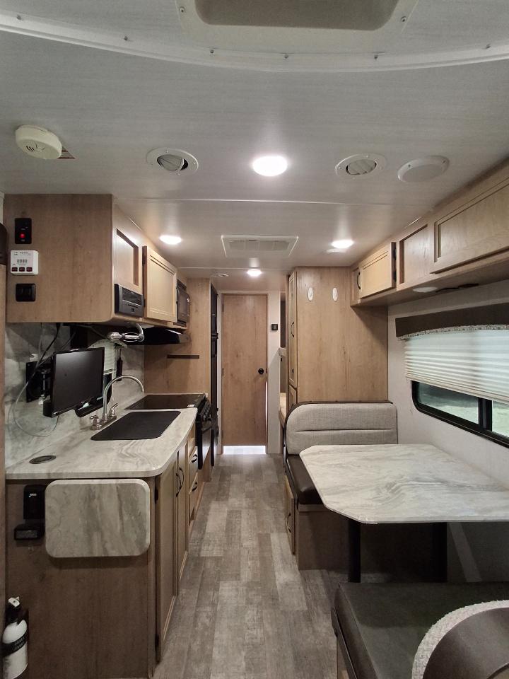 Winnebago Micro Minnie  2021
