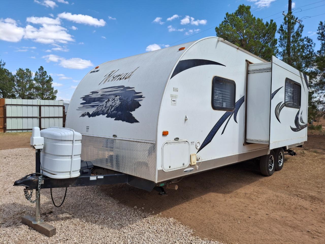 Skyline Corporation Nomad  2012