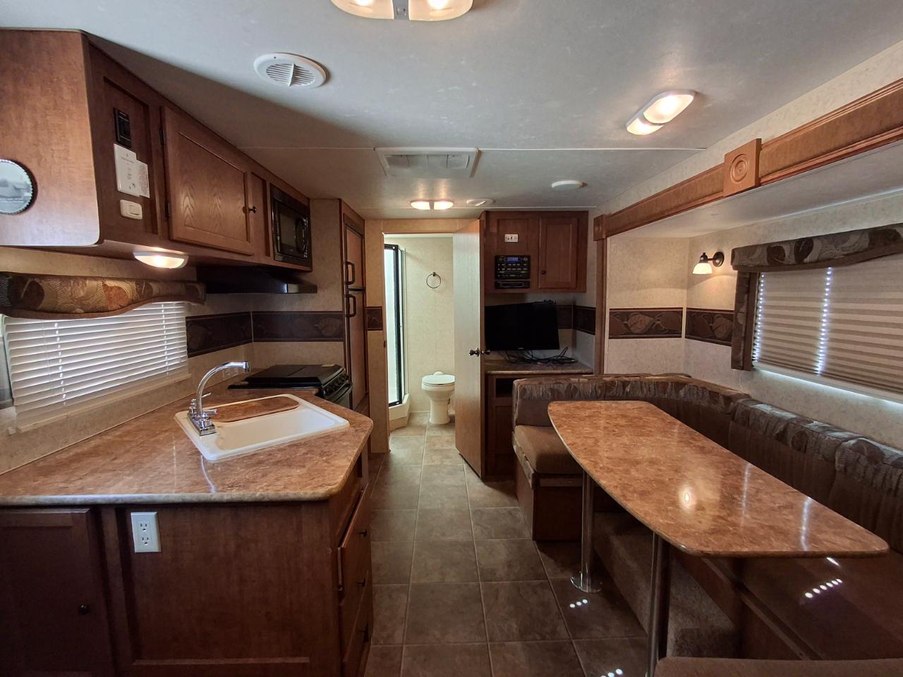 Skyline Corporation Nomad  2012