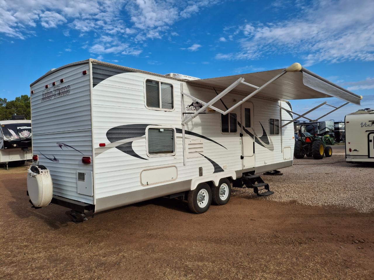 Allen Camper Idle Time  2016