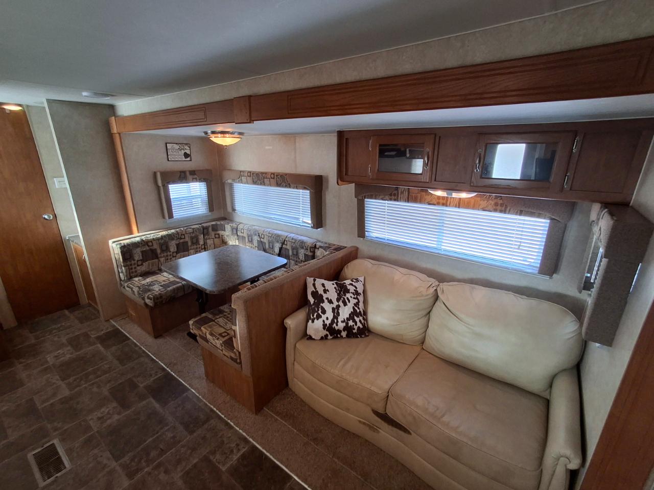 Allen Camper Idle Time  2016
