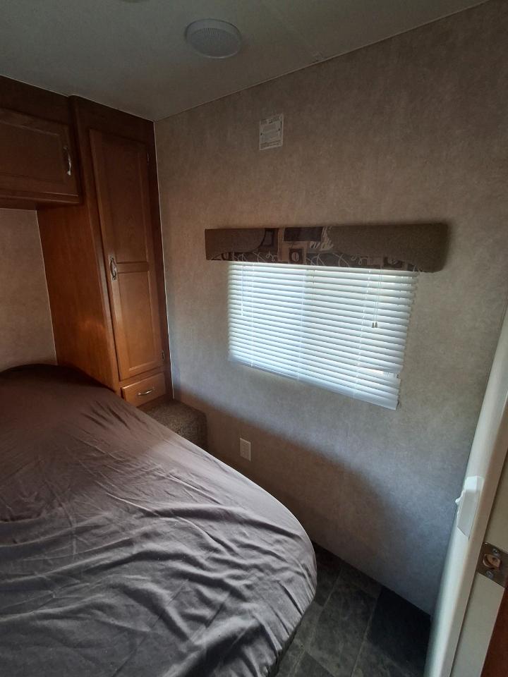 Allen Camper Idle Time  2016
