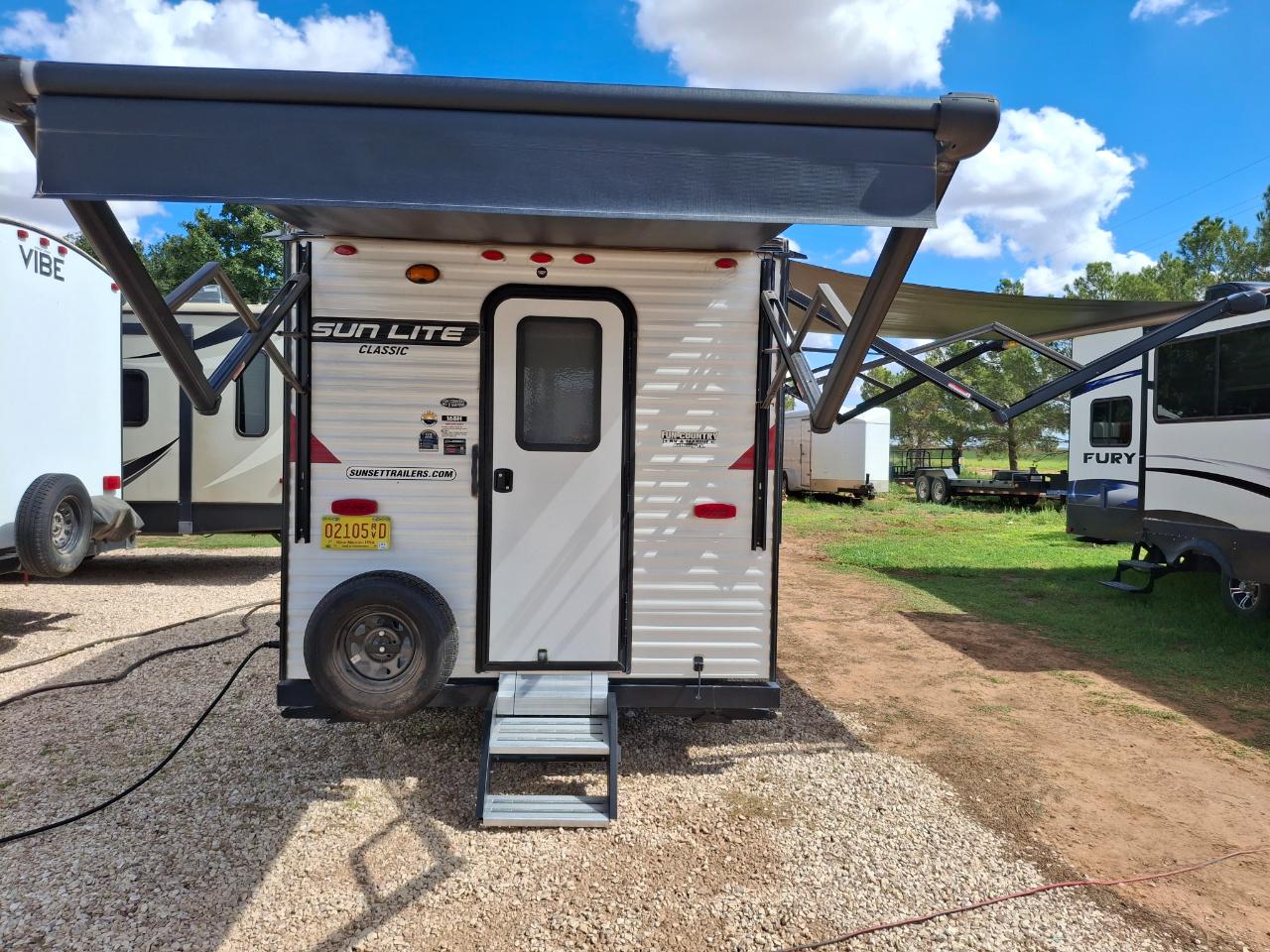 Sunset Park RV SunLite Travel Trailer  2025