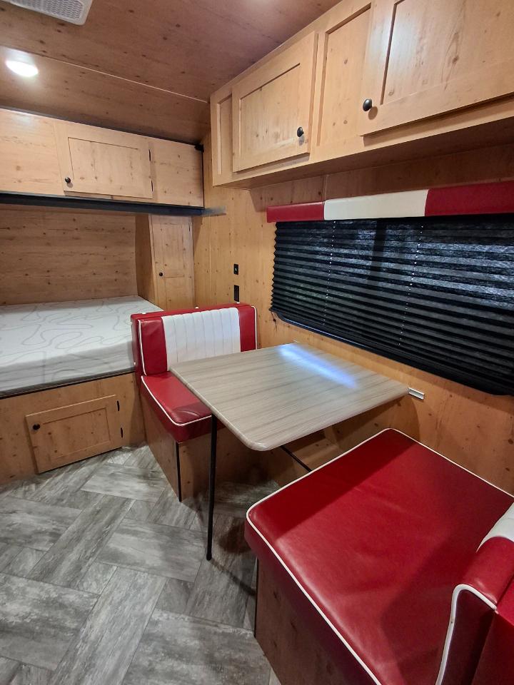 Sunset Park RV SunLite Travel Trailer  2025
