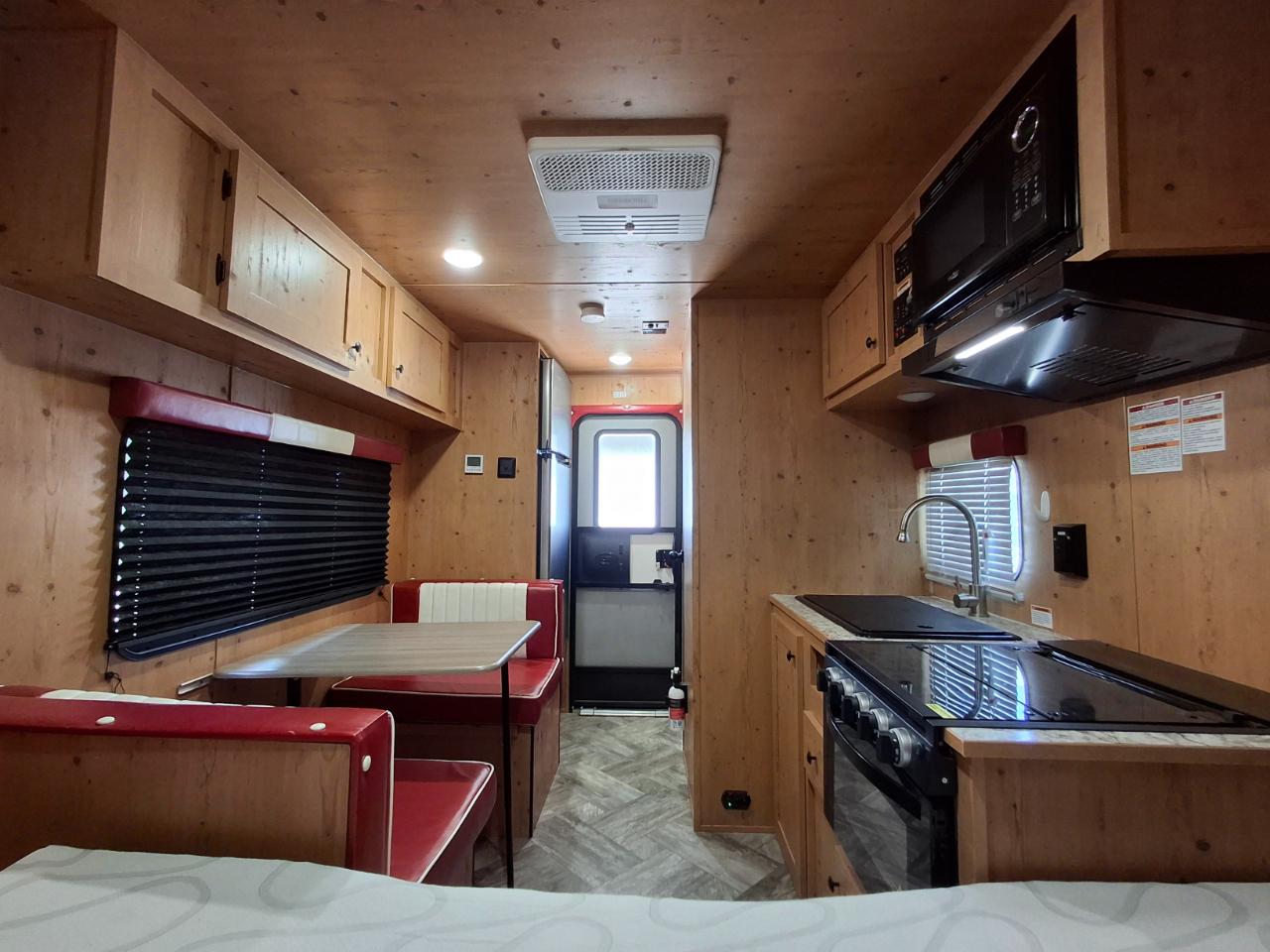 Sunset Park RV SunLite Travel Trailer  2025
