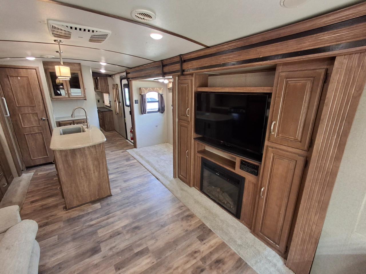 Keystone RV Laredo  2018