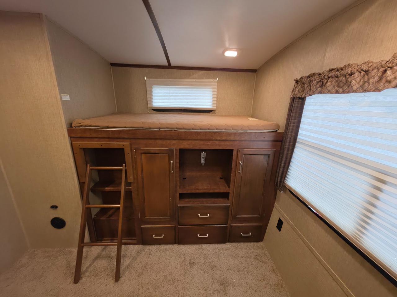 Keystone RV Outback  2016