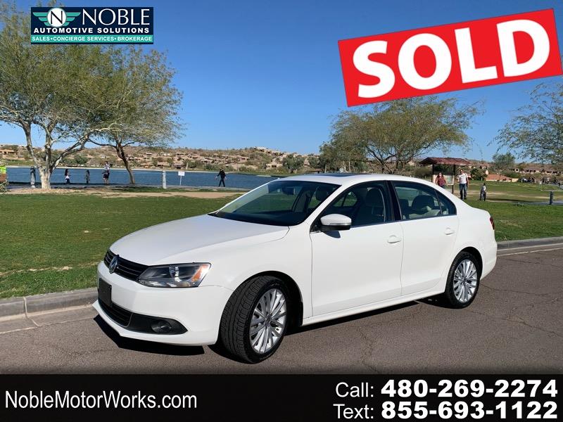 2011 Volkswagen Jetta SEL 4D Sedan