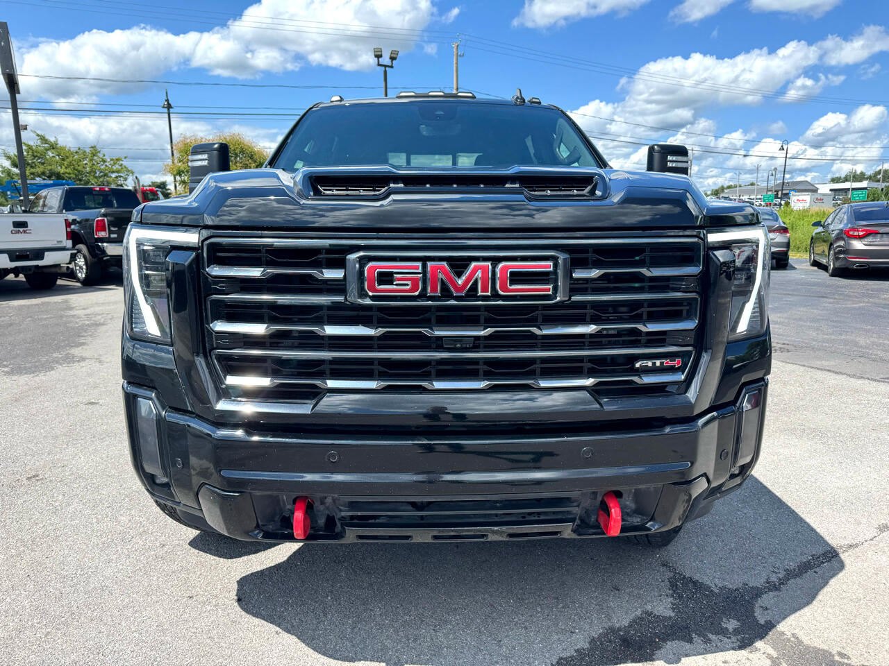 GMC Sierra 2500HD AT4 Crew Cab 4WD 2024