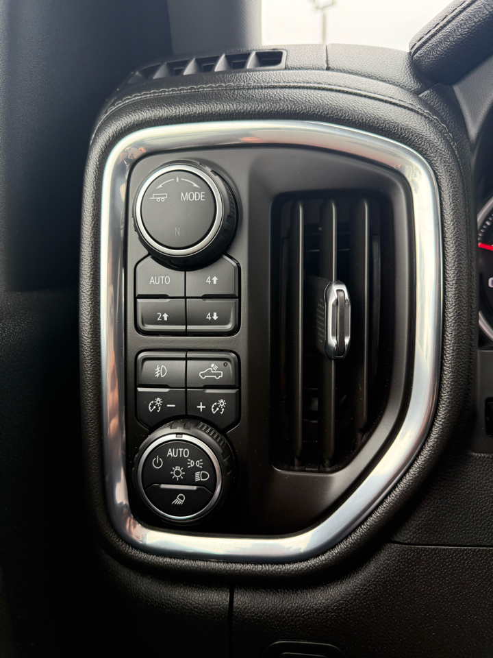 Chevrolet Silverado 2500HD LTZ Crew Cab Short Box 4WD 2021