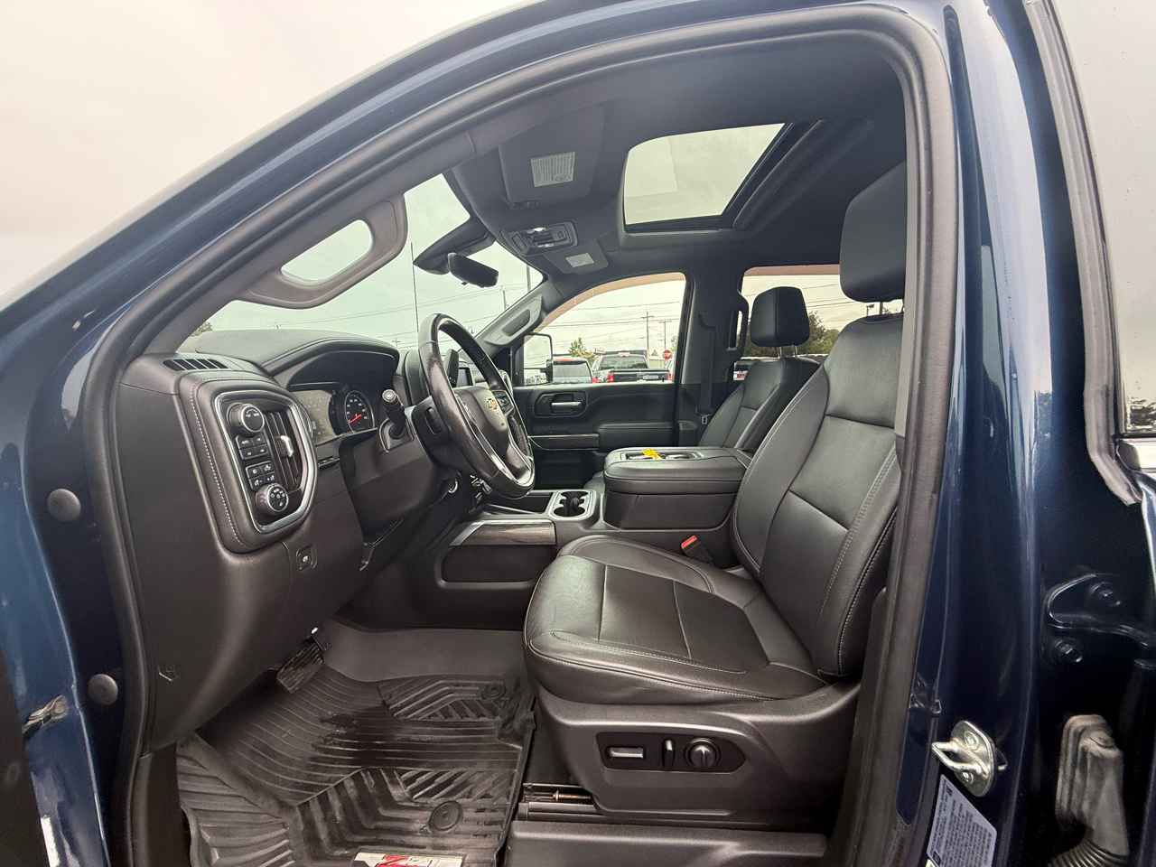 Chevrolet Silverado 2500HD LTZ Crew Cab Short Box 4WD 2021
