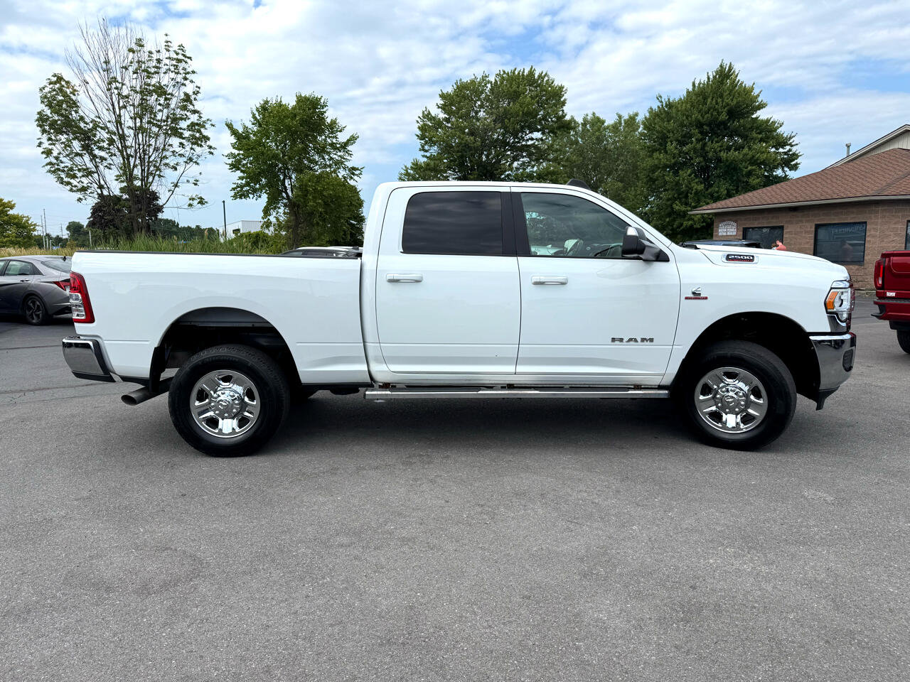 2022 Ram 2500 Tradesman photo 4