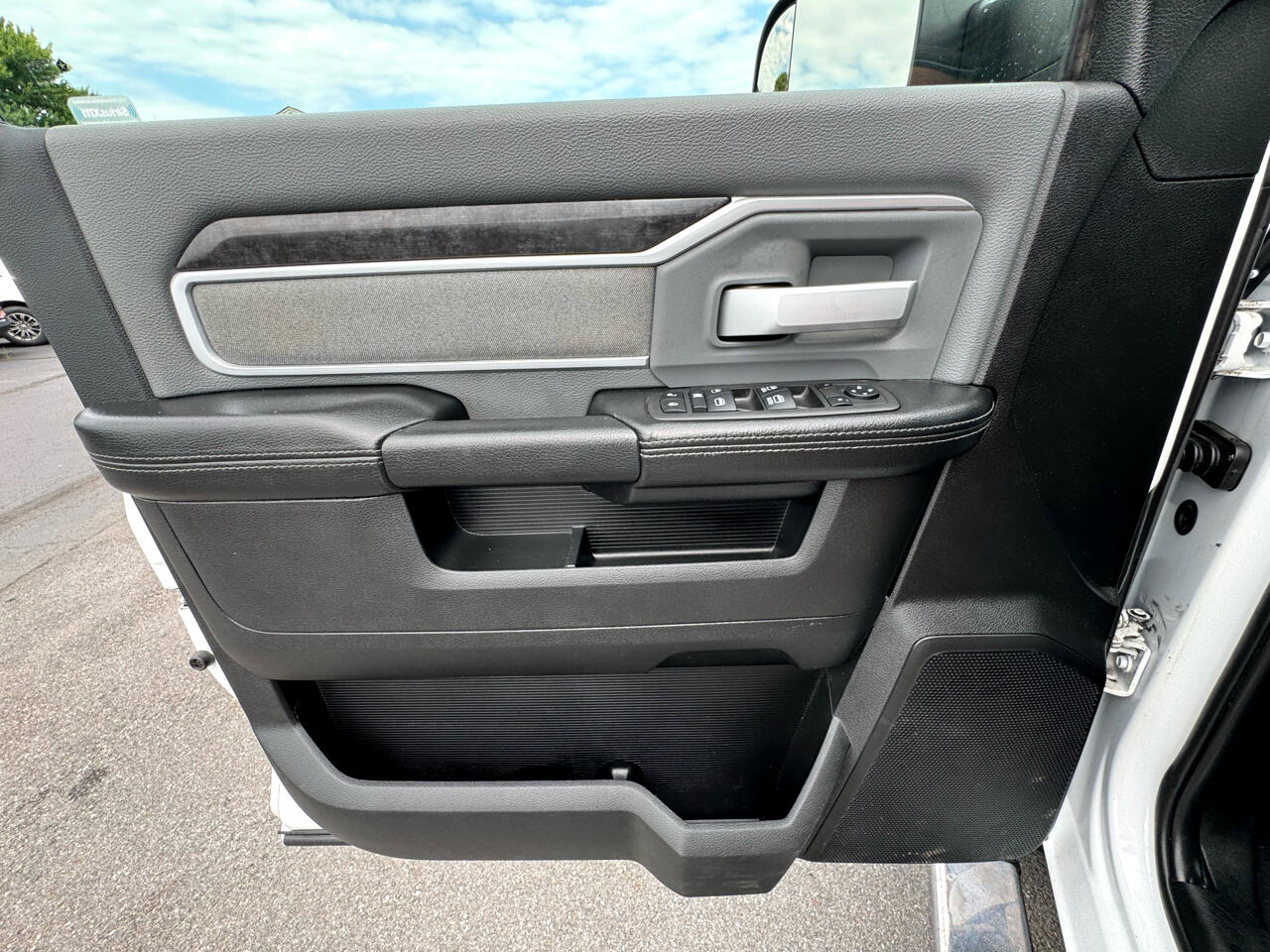 2022 Ram 2500 Tradesman photo 20