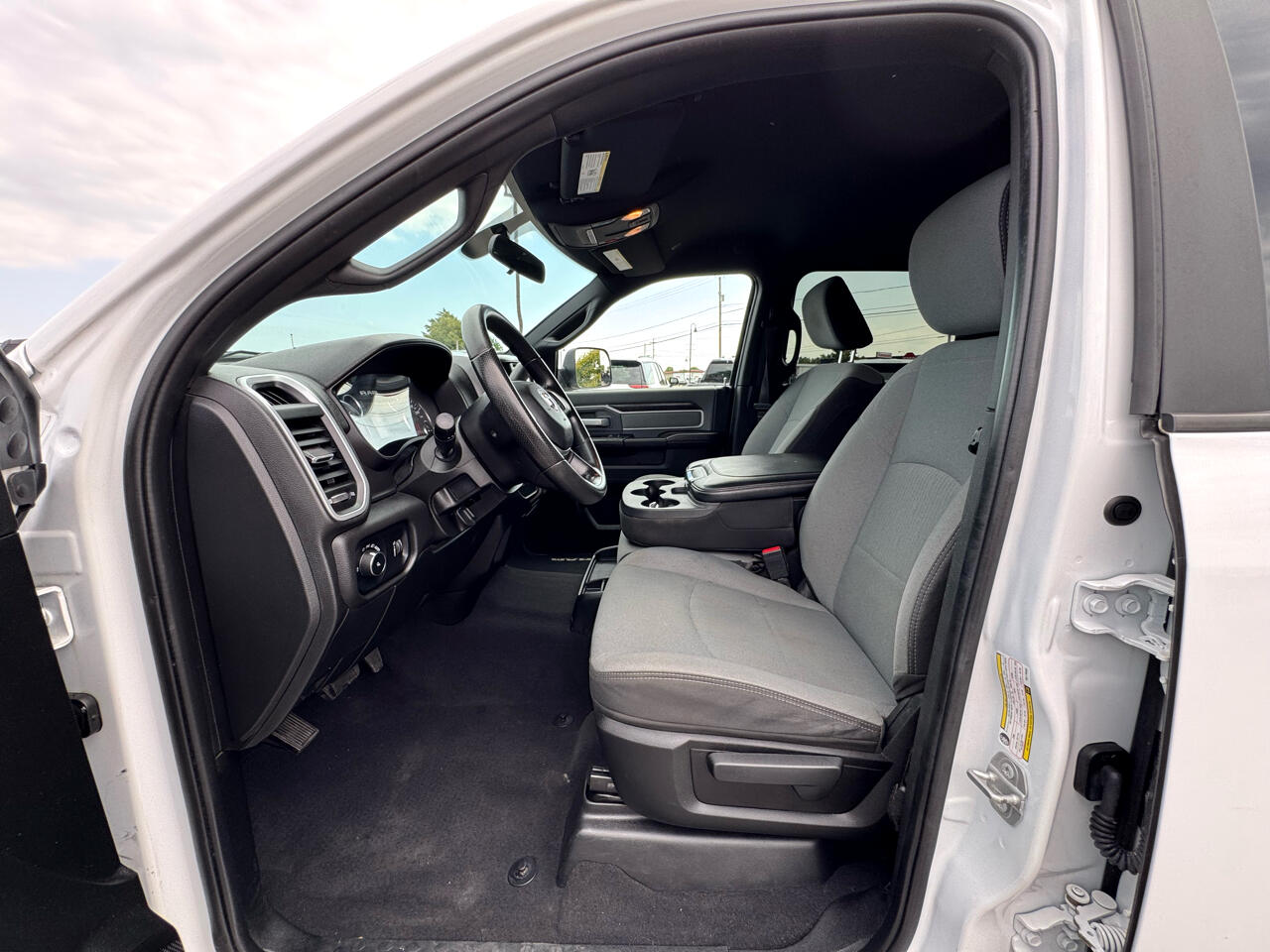 2022 Ram 2500 Tradesman photo 21