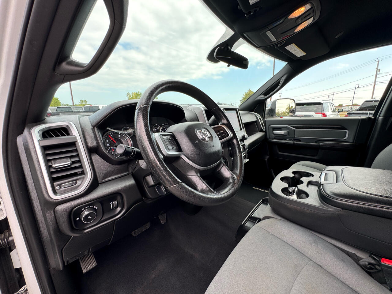 2022 Ram 2500 Tradesman photo 22