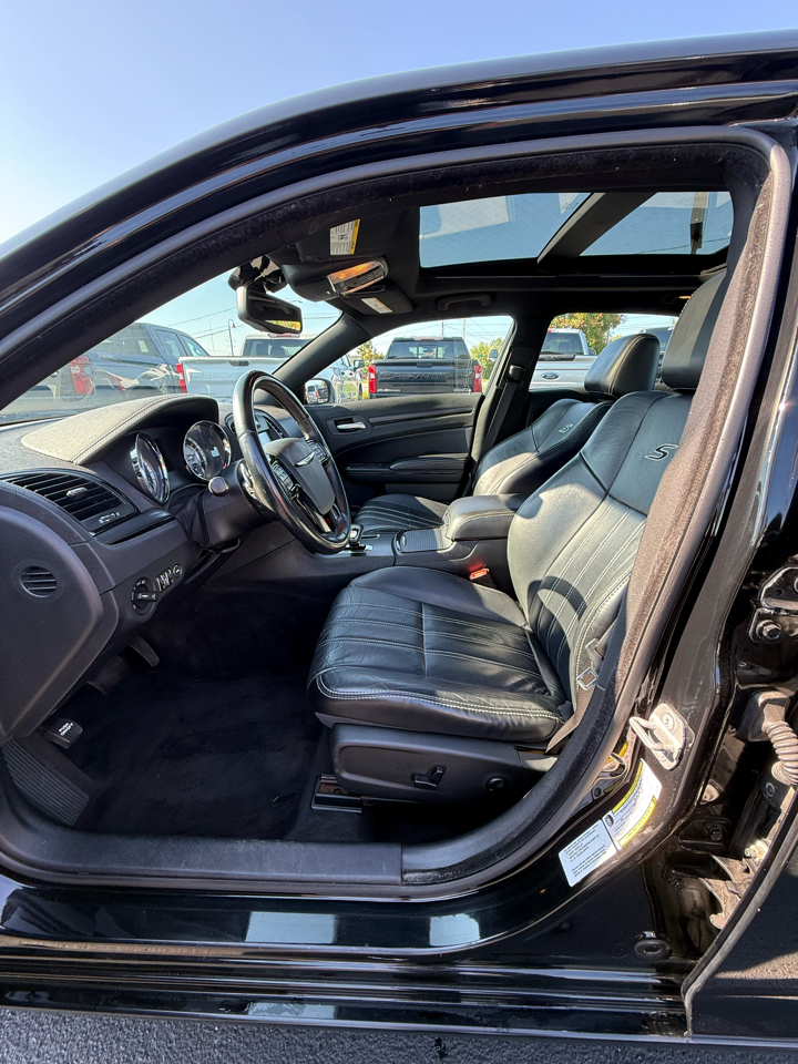 Chrysler 300 S V6 AWD 2014