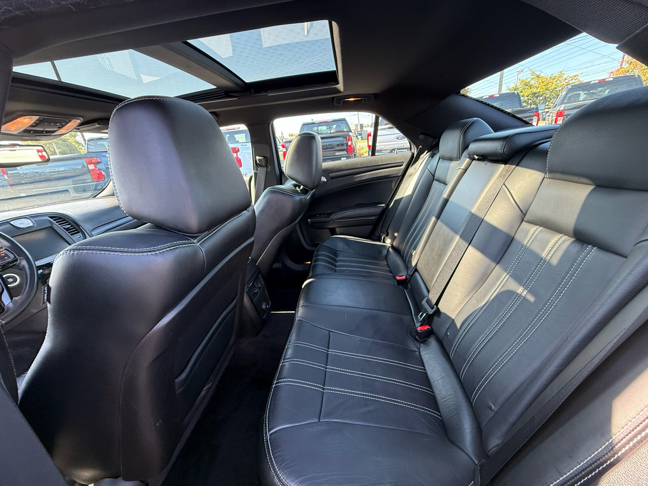 Chrysler 300 S V6 AWD 2014